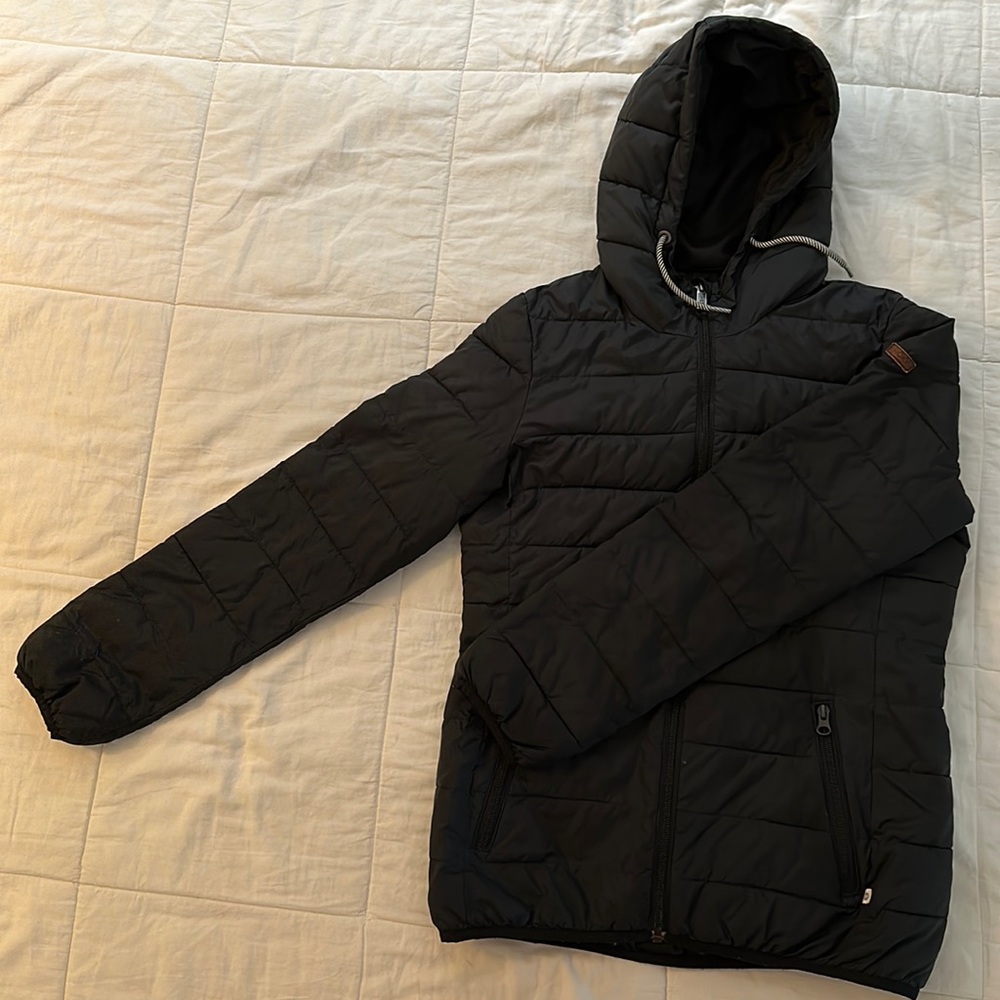 Roxy Puffy, Zip Up jacket with hood.